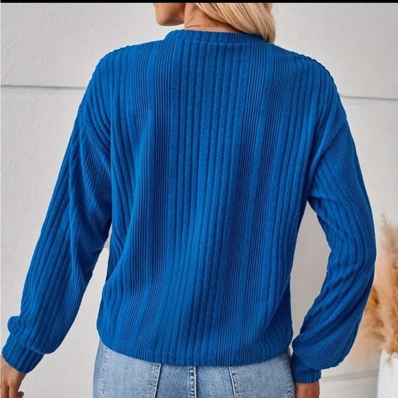 Shein Solid Ribbed Beaded‎ T-shirt, Elegant Long Sleeve Blue Sweater - Picture 2 of 4